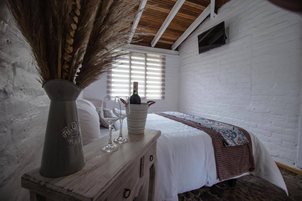 Rustic Quinta La Aurora Bed & Breakfast บาญอส ภายนอก รูปภาพ