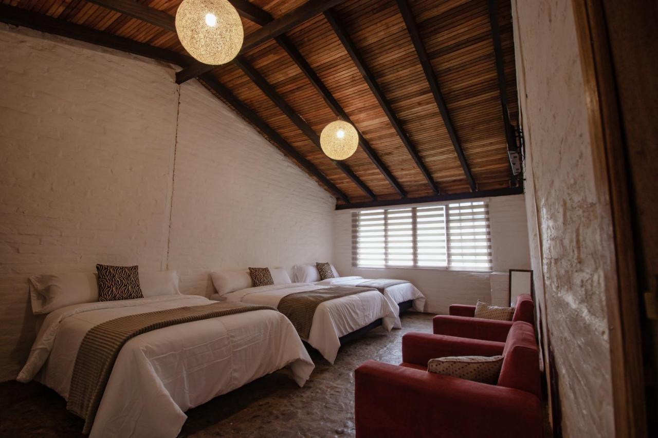 Rustic Quinta La Aurora Bed & Breakfast บาญอส ภายนอก รูปภาพ