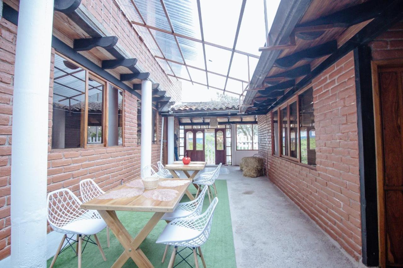 Rustic Quinta La Aurora Bed & Breakfast บาญอส ภายนอก รูปภาพ