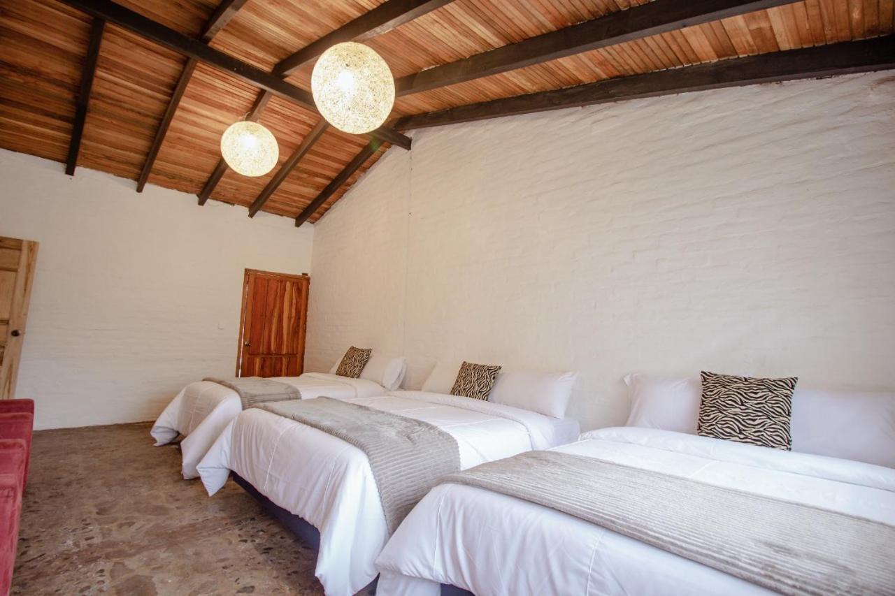 Rustic Quinta La Aurora Bed & Breakfast บาญอส ภายนอก รูปภาพ